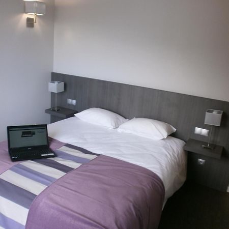 Hotel Des Rosiers Lourdes Buitenkant foto